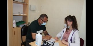 ბოლნისის საკრებულოს დეპუტატები „სინოფარმით“ აიცრნენ