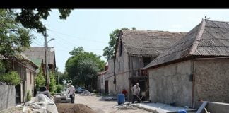 შოთა რუსთაველისა და ფარნავაზ მეფის ქუჩებზე ინფრასტრუქტურული სამუშაოები მიმდინარეობს