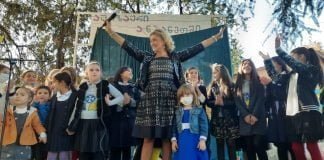 ირმა სოხაძის შემოქმედებითი საღამო ბოლნისის სასულიერო სკოლაში