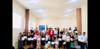 კონფერენციაში მონაწილე სკოლები და პედაგოგები მადლობის სიგელებით დაჯილდოვდნენ