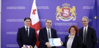 საქართველოს განათლებისა და მეცნიერების მინისტრმა მიხეილ ჩხენკელმა 2022 წლის იტალიური ენის საუკეთესო მასწავლებლის დაჯილდოების ცერემონია გახსნა
