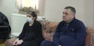 მოხუცთა სახლის ბენეფიციარებს ბოლნისის მუნიციპალიტეტის მერმა დამდეგი ახალი წელი მიულოცა