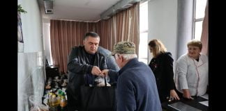 სააღდგომო ნობათები სათნოების სახლის ბენეფიციარებს გადაეცათ