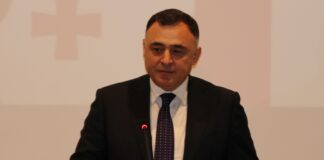 გოგი მეშველიანი ბოლნისის მუზეუმში ქამრან რამაზანლის წიგნის პრეზენტაციას დაესწრო