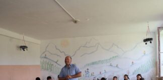 ბავშვთა დაცვის საერთაშორისო დღე, სოფელ ნახიდურის სსსმ და შშმ პირთა სარეაბილიტაციო და სოციალური ადაპტაციის დღის ცენტრს მუნიციპალიტეტის ხელმძღვანელმა პირებმა მიულოცეს