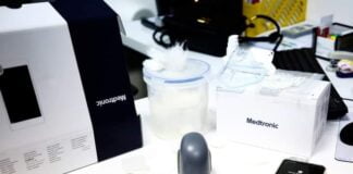 Ən son davamlı qan qlükoza monitorinqi (CGM) sistemləri və onlardan istifadə etmək üçün mobil telefonlar 1-ci tip şəkərli diabet diaqnozu qoyulmuş uşaqlara pulsuz təqdim edilib