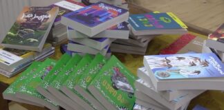 ბიბლიოთეკებს საჩუქრად წიგნები გადაეცა