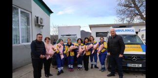 ადგილობრივმა ხელისუფლებამ ქალბატონებს რვა მარტი მიულოცა