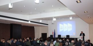 ბოლნისის მუნიციპალიტეტის მერმა საკრებულოს დეპუტატებს მუნიციპალიტეტის მერიის 2023 წლის საქმიანობის ანგარიში წარუდგინა