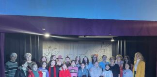 თეატრალური ფესტივალი და სიყვარულით სავსე მაყურებელი