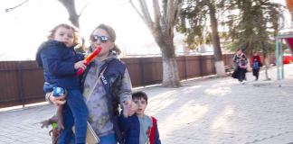 მრავალშვილიანი დედა და წარამტებული პედაგოგი სალომე რეხვიაშვილი