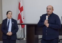 წარჩინებული კურსდამთავრებულების დაჯილდოება