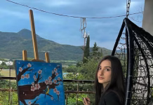 „ხატვა ჩემი გრძნობების ერთგვარი საუნჯეა, სადაც შემიძლია ემოციები და ფიქრები ყველაზე თავისუფლად გამოვხატო.“